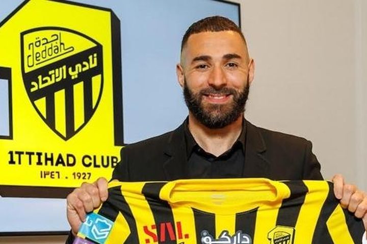 Benzema chính thức có bến đỗ mới tại Saudi Arabia