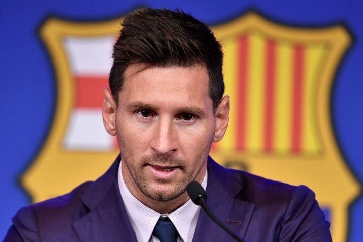 Messi: Tôi phát ốm vì phải chịu trách nhiệm với Barca