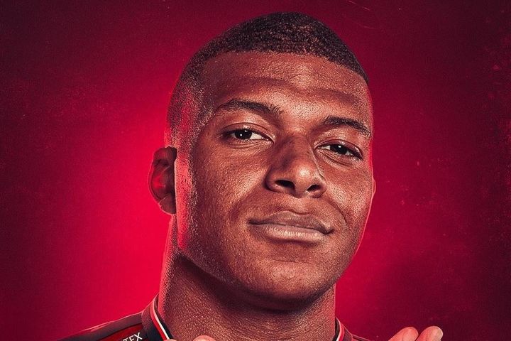 Mua Mbappe sẽ giúp MU trở lại đỉnh cao
