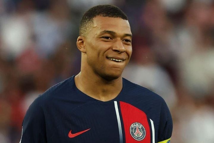 Động thái của Real khi Mbappe nổi loạn ở PSG