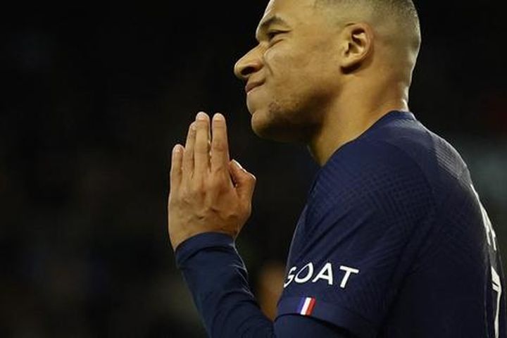 Mbappe để lộ 'bom tấn' chuyển nhượng, PSG nổi nóng