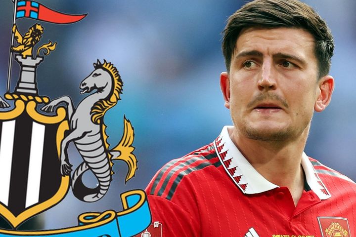 Man United chốt giá bán Maguire, hết hy vọng chiêu mộ Harry Kane