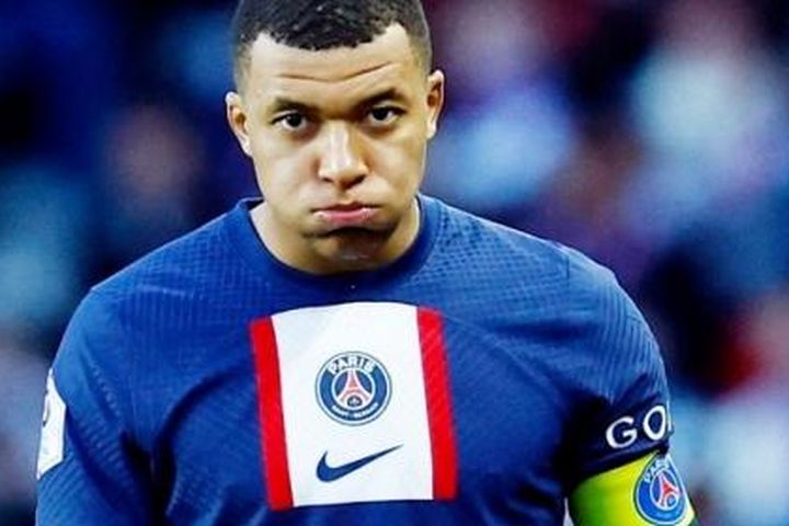 PSG không gia hạn hợp đồng với Kylian Mbappe