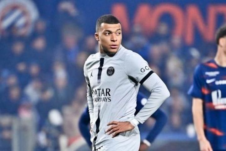 PSG quyết định bán Kylian Mbappe ngay trong mùa Hè?