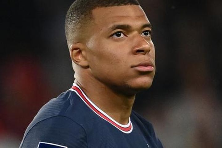 Mbappe tạo ra hiệu ứng domino với các CLB lớn châu Âu