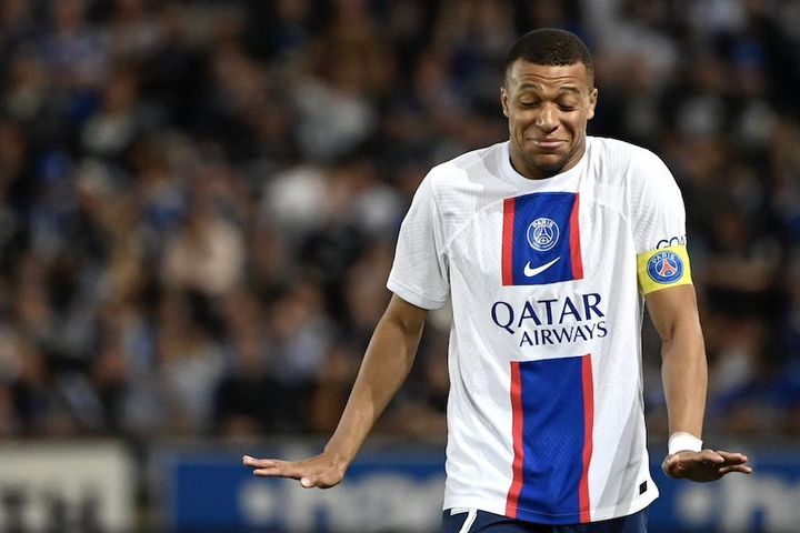 Tin bóng đá hôm nay (14-6): Mbappe 'khẩu chiến' ở PSG