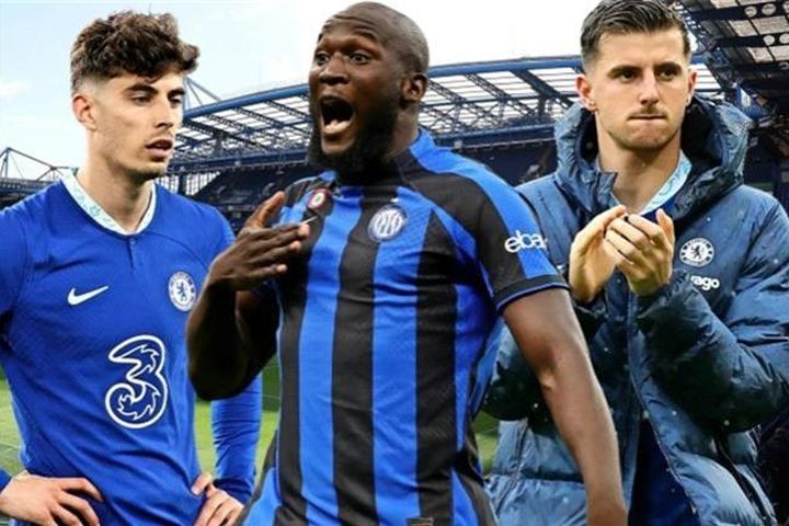 Chelsea muốn chia tay 12 cầu thủ nhưng Lukaku ở lại
