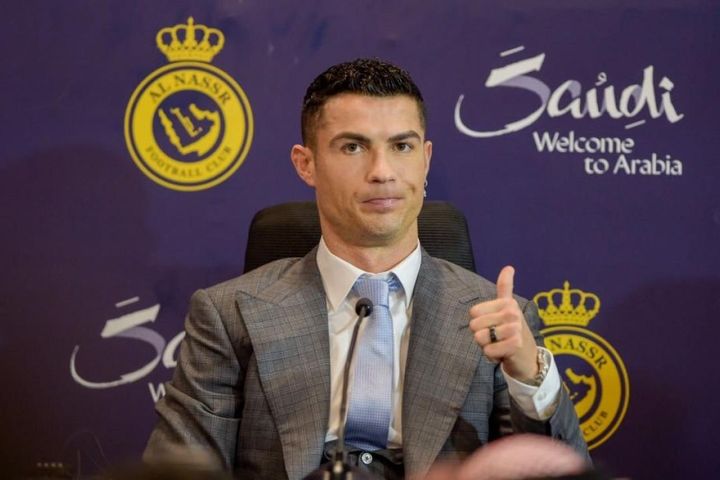 Al Nassr hỏi mua sao Chelsea để 'tiếp đạn' cho Ronaldo