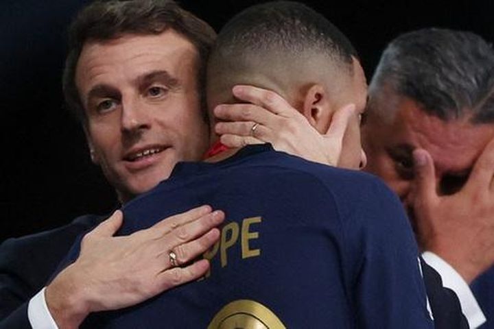 Tổng thống Pháp sẽ can thiệp vào vấn đề của Mbappe với PSG