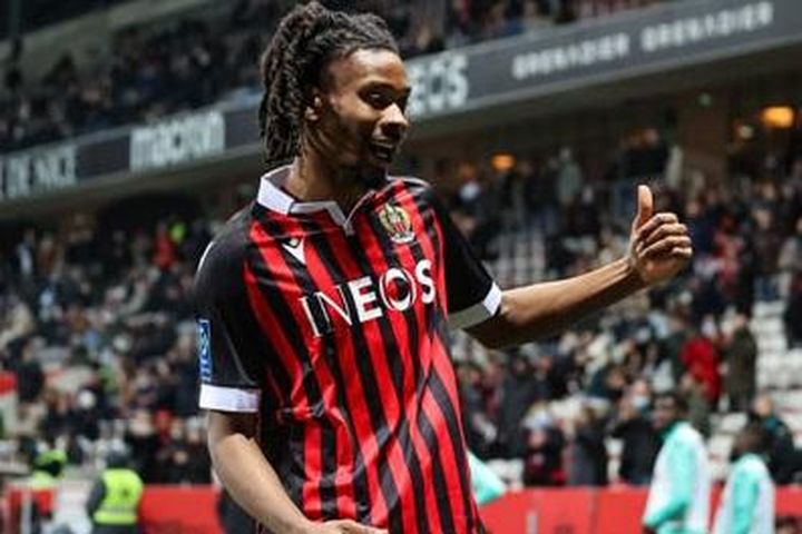Liverpool chốt 5 hảo thủ mùa giải mới