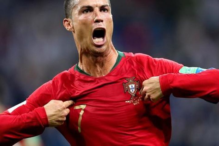 Được triệu tập lên tuyển ở tuổi 38, Ronaldo hướng đến cột mốc đáng nhớ