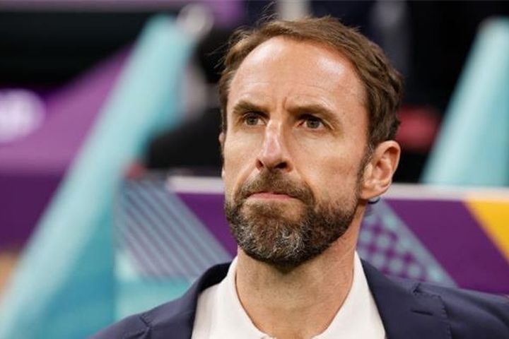 HLV Gareth Southgate cảnh báo dàn sao Man City khi lên tuyển