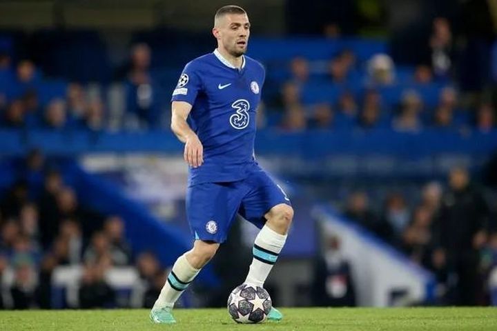 Chelsea đồng ý bán Kovacic cho Man City