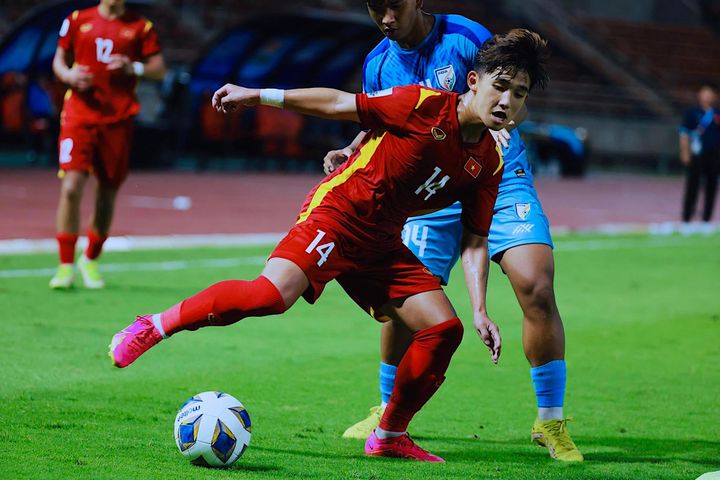 U17 Việt Nam đánh rơi chiến thắng trước U17 Ấn Độ
