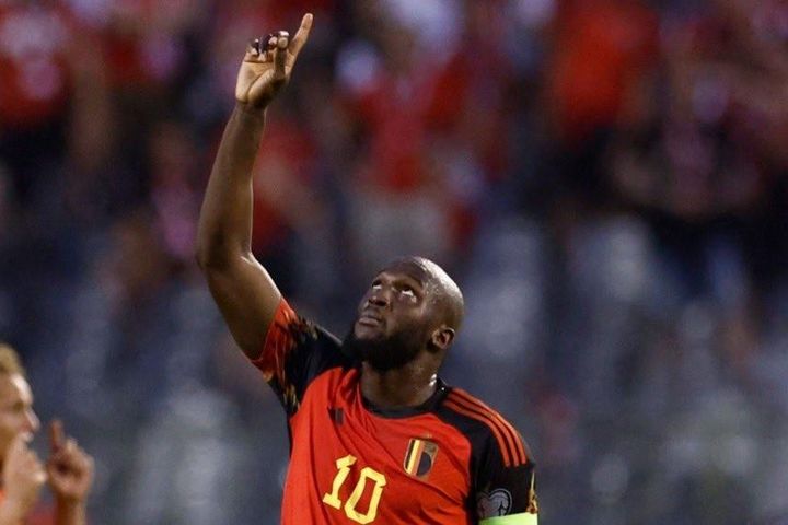 Lukaku giải cứu tuyển Bỉ trước Áo