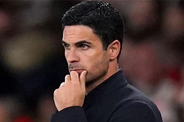 PSG bất ngờ đàm phán với HLV Mikel Arteta