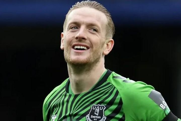 MU sẵn sàng chi đậm cho Pickford