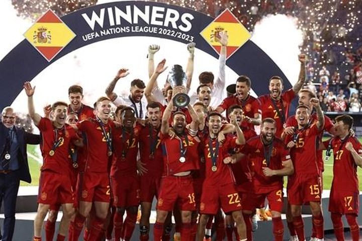 Đội tuyển Tây Ban Nha vô địch UEFA Nations League sau loạt sút luân lưu