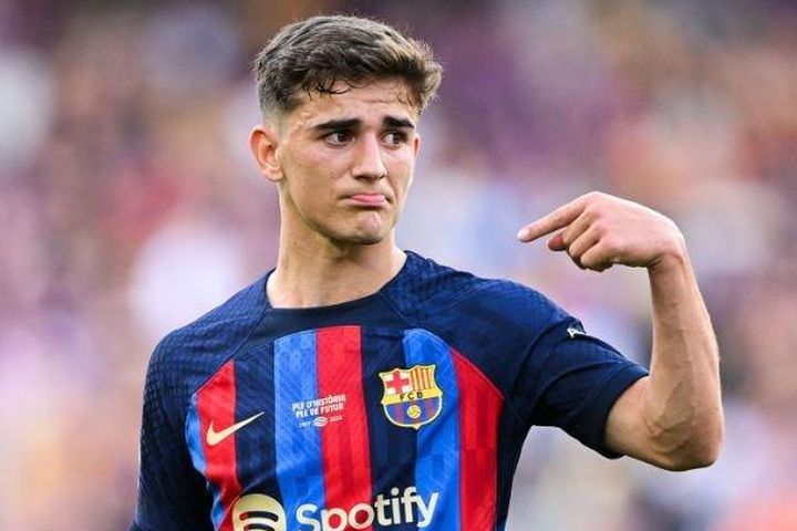 Phản ứng của sao Barca khi Real kích nổ bom tấn trăm triệu euro
