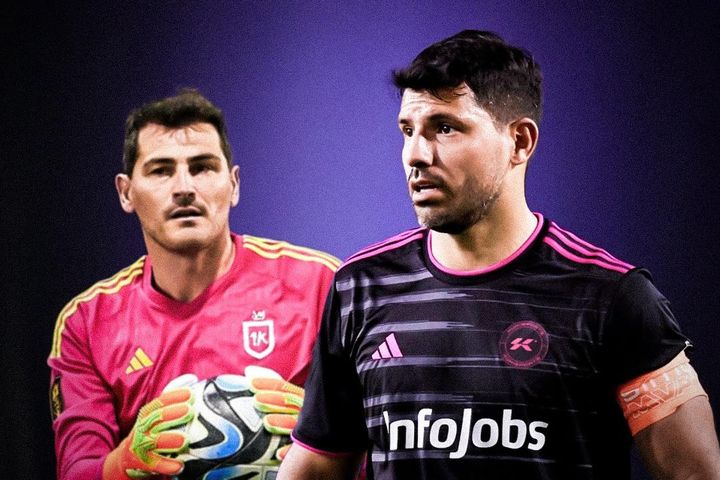 Hat-trick của Aguero vào lưới Casillas