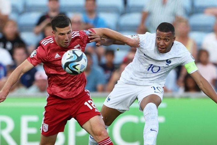 Lịch thi đấu bóng đá hôm nay 19/6: Tâm điểm vòng loại EURO 2024, U17 châu Á