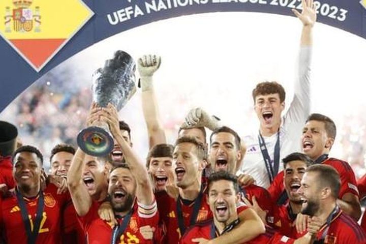 Tây Ban Nha vô địch UEFA Nations League, Croatia lại chịu cảnh á quân