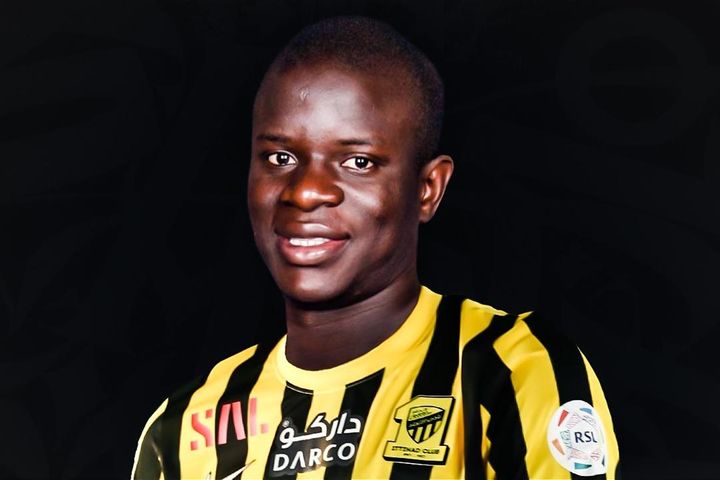 Al Ittihad tung video công bố Kante