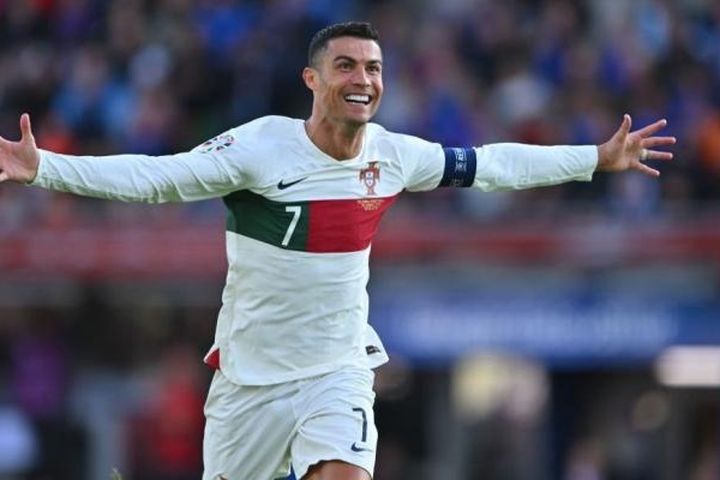 Ronaldo tỏa sáng, đội tuyển Bồ Đào Nha đánh bại Iceland