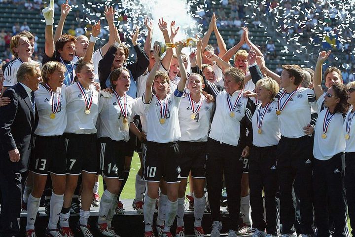 Nhìn lại hai lần vô địch World Cup của Đội tuyển Nữ Đức