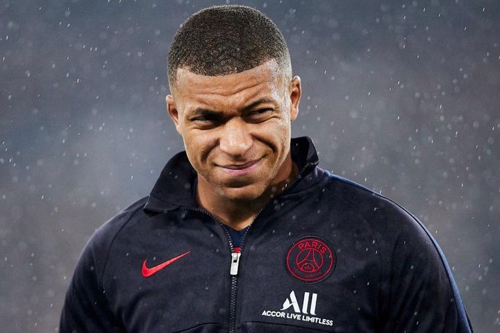 Man United hỏi mua Mbappe giá cao chưa từng có