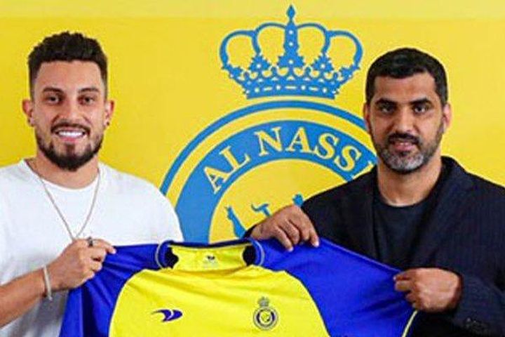 Cầu thủ thứ 8 chia tay MU, trở thành đồng đội với Ronaldo