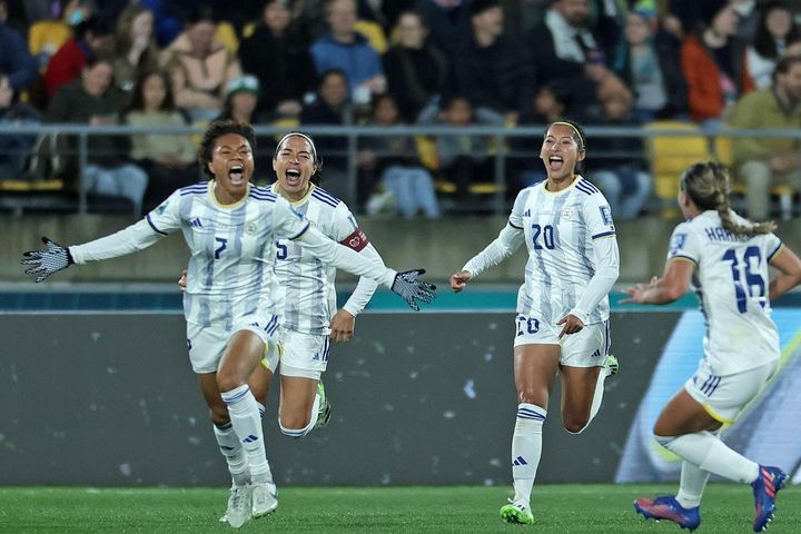 Philippines tạo 'địa chấn' World Cup nữ 2023