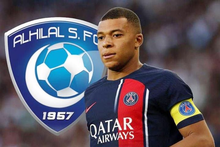 Mbappe 'dở khóc dở cười' với tin đồn PSG đồng ý mức giá 300 triệu euro từ Ả Rập