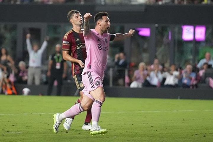 Messi lập cú đúp giúp Inter Miami giành vé vào vòng 1/16 Leagues Cup