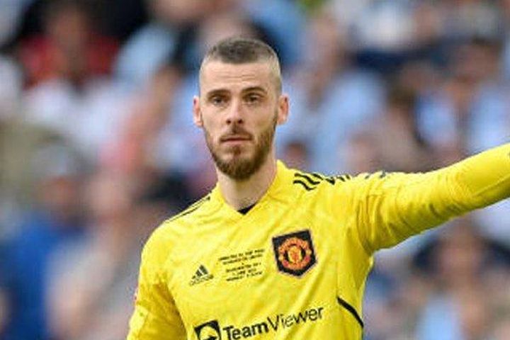 Bayern tính gây sốc với thủ môn De Gea
