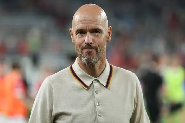 HLV Ten Hag hé lộ kế hoạch mua tiền đạo của Man Utd
