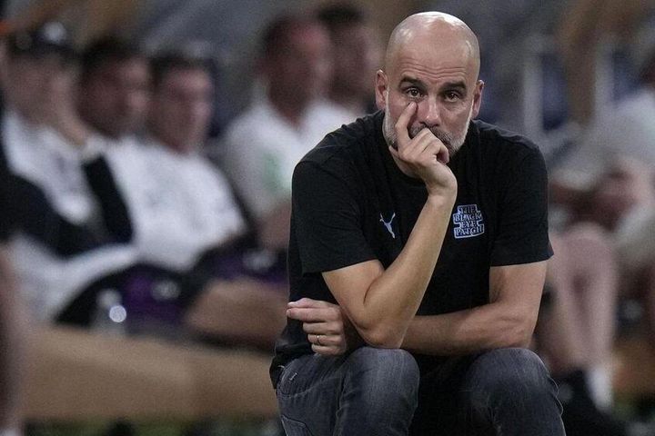 MU xong Hojlund nhờ Ten Hag, Pep Guardiola lo 'họa' chuyển nhượng
