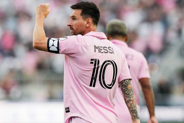 Messi sẽ trở lại Barcelona