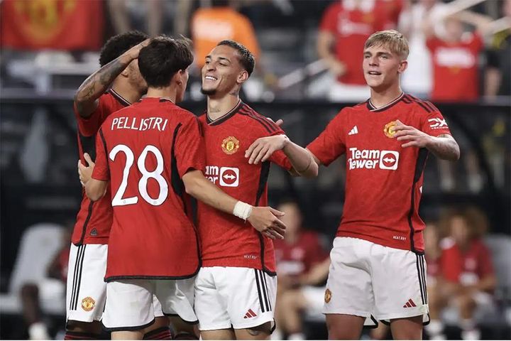 Ten Hag nói lời bất ngờ về cơ hội vô địch Premier League của MU