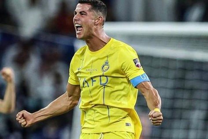Ronaldo không thể ngừng ghi bàn ở tuổi 38, giúp Al Nassr tiếp tục thăng hoa