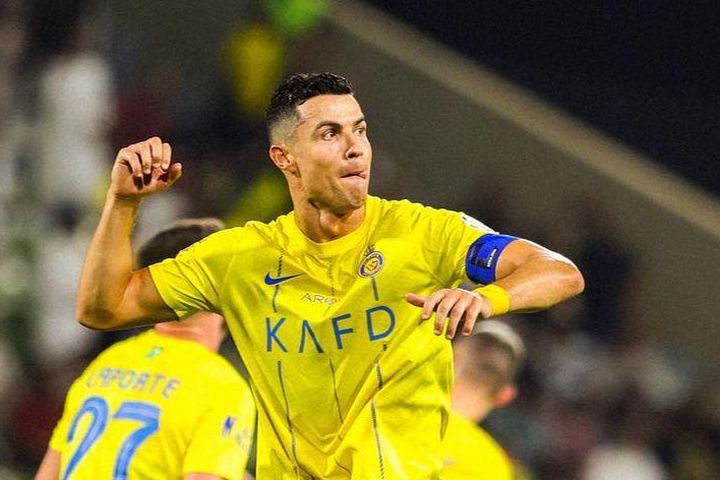 Xem Ronaldo ghi bàn thứ 7 cho Al Nassr mùa này