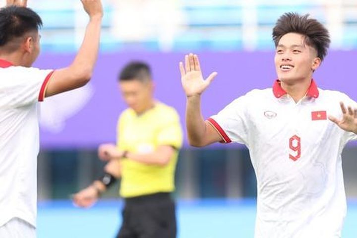 Quốc Việt ghi siêu phẩm, tái lập kỷ lục của Quang Hải, Phan Thanh Bình ở ASIAD