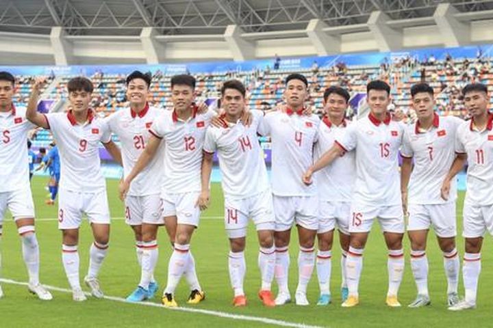 ASIAD 19: 'Vua giải trẻ' tỏa sáng, Olympic Việt Nam thắng dễ Mông Cổ