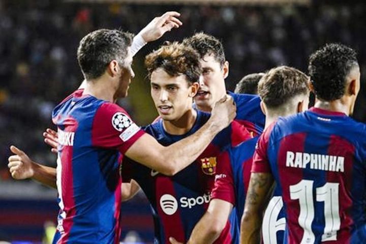 Barca mở màn vang dội với chiến thắng 5-0 trước Antwerp
