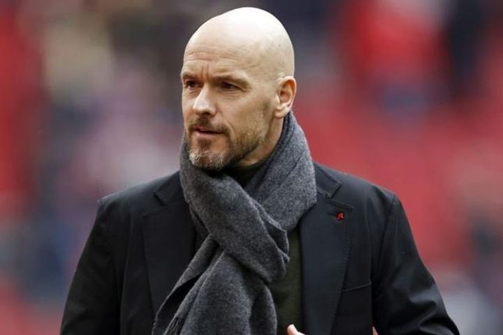 HLV Erik Ten Hag báo tin kém vui trước trận đối đầu Bayern Munich