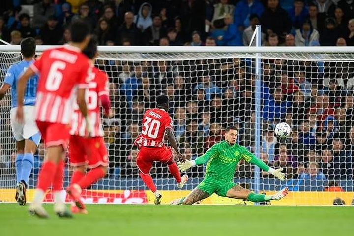 Man City lội ngược dòng đánh bại Crvena Zvezda tại Champions League