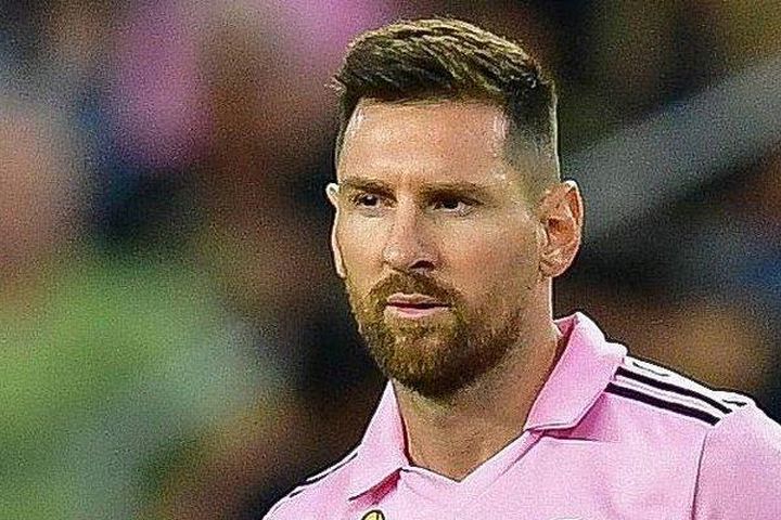 Inter Miami: Thắng đậm nhưng chả vui vì Messi