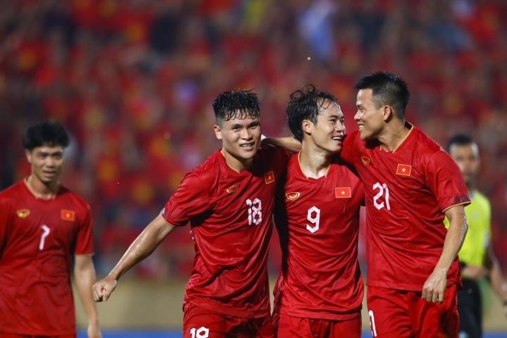 Bảng xếp hạng FIFA mới nhất: Vị trí của ĐT Việt Nam gây bất ngờ
