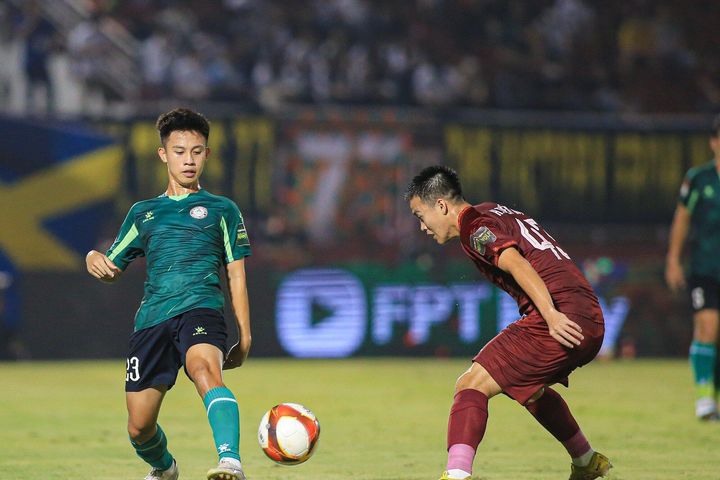 Cầu thủ U23 Việt Nam thử việc ở đội bóng La Liga