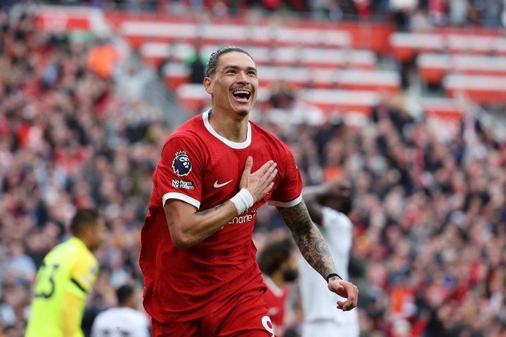 Đánh bại West Ham 3-1, Liverpool nối dài mạch chiến thắng